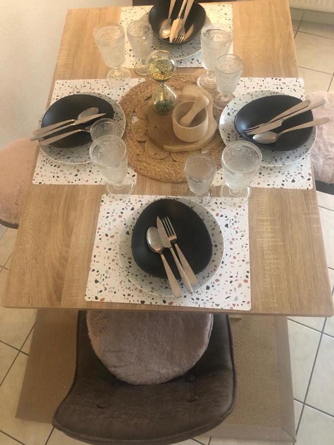 塔拉尔Le Camelia公寓 外观 照片